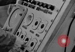 Standbild Cockpit des F7U auf Katapult Pazifik, 1954, aus Sekunde 37 historischem Filmmaterial Videoclip 65675055314