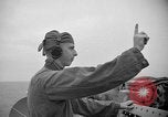 Standbild Cockpit des F7U auf Katapult Pazifik, 1954, aus Sekunde 39 historischem Filmmaterial Videoclip 65675055314