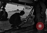 Image Rig de nous FJ-3 Fury Océan Pacifique, 1954, de la seconde 15 séquences d'archives historiques vidéo 65675055316