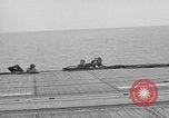 Image Rig de nous FJ-3 Fury Océan Pacifique, 1954, de la seconde 35 séquences d'archives historiques vidéo 65675055316