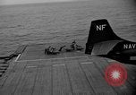 Standbild AJ Savage Flugzeuge landen auf USS Hancock Pazifik, 1954, aus Sekunde 37 historischem Filmmaterial Videoclip 65675055317
