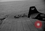 Standbild AJ Savage Flugzeuge landen auf USS Hancock Pazifik, 1954, aus Sekunde 38 historischem Filmmaterial Videoclip 65675055317