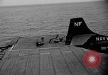 Standbild AJ Savage Flugzeuge landen auf USS Hancock Pazifik, 1954, aus Sekunde 41 historischem Filmmaterial Videoclip 65675055317