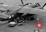 Standbild AJ Savage Flugzeuge landen auf USS Hancock Pazifik, 1954, aus Sekunde 51 historischem Filmmaterial Videoclip 65675055317