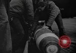 Standbild AJ Savage Pazifik, 1954, aus Sekunde 34 historischem Filmmaterial Videoclip 65675055318