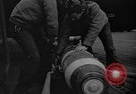Standbild AJ Savage Pazifik, 1954, aus Sekunde 35 historischem Filmmaterial Videoclip 65675055318
