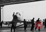 Standbild USA FJ-3 Fury Pazifik, 1954, aus Sekunde 19 historischem Filmmaterial Videoclip 65675055323