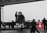 Standbild USA FJ-3 Fury Pazifik, 1954, aus Sekunde 21 historischem Filmmaterial Videoclip 65675055323