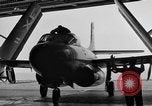 Standbild USA FJ-3 Fury Pazifik, 1954, aus Sekunde 53 historischem Filmmaterial Videoclip 65675055323