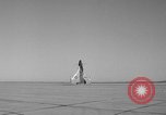 Standbild USA XFY-1 Pogo California United States USA, 1954, aus Sekunde 16 historischem Filmmaterial Videoclip 65675055326