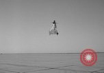 Standbild USA XFY-1 Pogo California United States USA, 1954, aus Sekunde 29 historischem Filmmaterial Videoclip 65675055326