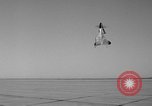 Standbild USA XFY-1 Pogo California United States USA, 1954, aus Sekunde 35 historischem Filmmaterial Videoclip 65675055326