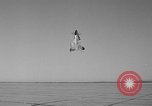 Standbild USA XFY-1 Pogo California United States USA, 1954, aus Sekunde 58 historischem Filmmaterial Videoclip 65675055326