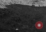 Immagine di Stati Uniti F8E Crusader Vietnam del Sud, 1966, secondo 52 filmato di repertorio 65675055337
