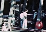 Standbild Start der USS Hancock (CV-19) bei Fore River Werft Massachusetts Quincy Massachusetts USA, 1944, aus Sekunde 6 historischem Filmmaterial Videoclip 65675055341