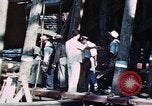 Standbild Start der USS Hancock (CV-19) bei Fore River Werft Massachusetts Quincy Massachusetts USA, 1944, aus Sekunde 12 historischem Filmmaterial Videoclip 65675055341