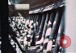 Standbild Start der USS Hancock (CV-19) bei Fore River Werft Massachusetts Quincy Massachusetts USA, 1944, aus Sekunde 62 historischem Filmmaterial Videoclip 65675055341
