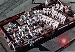 Standbild Blick vom Deck der USS Hancock (CV-19) während seiner Einführung Quincy Massachusetts USA, 1944, aus Sekunde 4 historischem Filmmaterial Videoclip 65675055342
