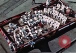 Standbild Blick vom Deck der USS Hancock (CV-19) während seiner Einführung Quincy Massachusetts USA, 1944, aus Sekunde 7 historischem Filmmaterial Videoclip 65675055342