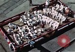 Standbild Blick vom Deck der USS Hancock (CV-19) während seiner Einführung Quincy Massachusetts USA, 1944, aus Sekunde 19 historischem Filmmaterial Videoclip 65675055342