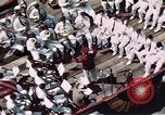 Standbild Blick vom Deck der USS Hancock (CV-19) während seiner Einführung Quincy Massachusetts USA, 1944, aus Sekunde 25 historischem Filmmaterial Videoclip 65675055342
