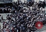 Standbild Blick vom Deck der USS Hancock (CV-19) während seiner Einführung Quincy Massachusetts USA, 1944, aus Sekunde 32 historischem Filmmaterial Videoclip 65675055342