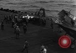 Standbild zerstört TBM Avenger Flugzeuge Pazifik, 1944, aus Sekunde 22 historischem Filmmaterial Videoclip 65675055343