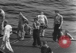 Standbild zerstört TBM Avenger Flugzeuge Pazifik, 1944, aus Sekunde 38 historischem Filmmaterial Videoclip 65675055343