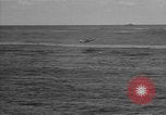 Standbild Grumman TBF Avenger Pazifischer Ozean, 1944, aus Sekunde 15 historischem Filmmaterial Videoclip 65675055345
