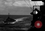 Standbild USS Spence Pazifischer Ozean, 1944, aus Sekunde 11 historischem Filmmaterial Videoclip 65675055347