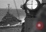Standbild USS Spence Pazifischer Ozean, 1944, aus Sekunde 23 historischem Filmmaterial Videoclip 65675055347