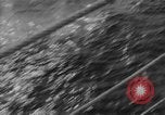 Standbild USS Spence Pazifischer Ozean, 1944, aus Sekunde 45 historischem Filmmaterial Videoclip 65675055347