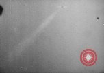 Standbild Russischen MiG-15 Flugzeuge im koreanischen Krieg verfolgt Korea, 1953, aus Sekunde 25 historischem Filmmaterial Videoclip 65675055370