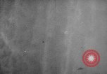 Standbild Russischen MiG-15 Flugzeuge im koreanischen Krieg verfolgt Korea, 1953, aus Sekunde 41 historischem Filmmaterial Videoclip 65675055370
