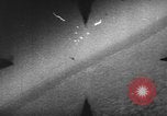 Standbild Russischen MiG-15 Flugzeuge schlagen im Kampf Korea, 1953, aus Sekunde 6 historischem Filmmaterial Videoclip 65675055371
