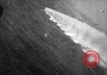 Standbild Russischen MiG-15 Flugzeuge schlagen im Kampf Korea, 1953, aus Sekunde 35 historischem Filmmaterial Videoclip 65675055371
