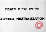 Standbild Ägyptische Flugzeuge in sechs Tage Krieg Sinai Halbinsel Ägypten, 1967, aus Sekunde 10 historischem Filmmaterial Videoclip 65675055430