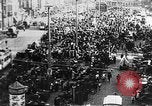 Standbild Köln Marktplatz und christlichen Osterfest Köln Deutschland, 1937, aus Sekunde 54 historischem Filmmaterial Videoclip 65675055444