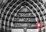 Standbild Kölner Dom Köln Deutschland, 1937, aus Sekunde 41 historischem Filmmaterial Videoclip 65675055445