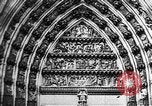 Standbild Kölner Dom Köln Deutschland, 1937, aus Sekunde 42 historischem Filmmaterial Videoclip 65675055445