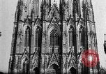 Standbild Kölner Dom Köln Deutschland, 1937, aus Sekunde 54 historischem Filmmaterial Videoclip 65675055445
