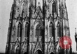 Standbild Kölner Dom Köln Deutschland, 1937, aus Sekunde 55 historischem Filmmaterial Videoclip 65675055445