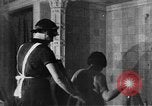 Standbild Heilquelle Kurort in Wiesbaden 1930er Jahre Wiesbaden Deutschland, 1937, aus Sekunde 59 historischem Filmmaterial Videoclip 65675055447