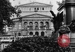 Standbild berühmte Gebäude Frankfurt am Main Deutschland, 1937, aus Sekunde 34 historischem Filmmaterial Videoclip 65675055448