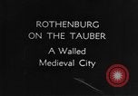 Standbild berühmte Gebäude Rothenburg ob der Tauber Deutschland, 1937, aus Sekunde 6 historischem Filmmaterial Videoclip 65675055449