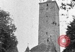Standbild berühmte Gebäude Rothenburg ob der Tauber Deutschland, 1937, aus Sekunde 8 historischem Filmmaterial Videoclip 65675055449