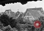 Standbild berühmte Gebäude Rothenburg ob der Tauber Deutschland, 1937, aus Sekunde 56 historischem Filmmaterial Videoclip 65675055449