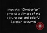 Image Oktoberfest parade Munich Allemagne, 1937, de la seconde 4 séquences d'archives historiques vidéo 65675055465