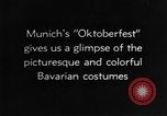 Image Oktoberfest parade Munich Allemagne, 1937, de la seconde 6 séquences d'archives historiques vidéo 65675055465