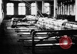 Image Les usines au ralenti et les chômeurs des Sudètes Allemagne, 1938, de la seconde 34 séquences d'archives historiques vidéo 65675055490